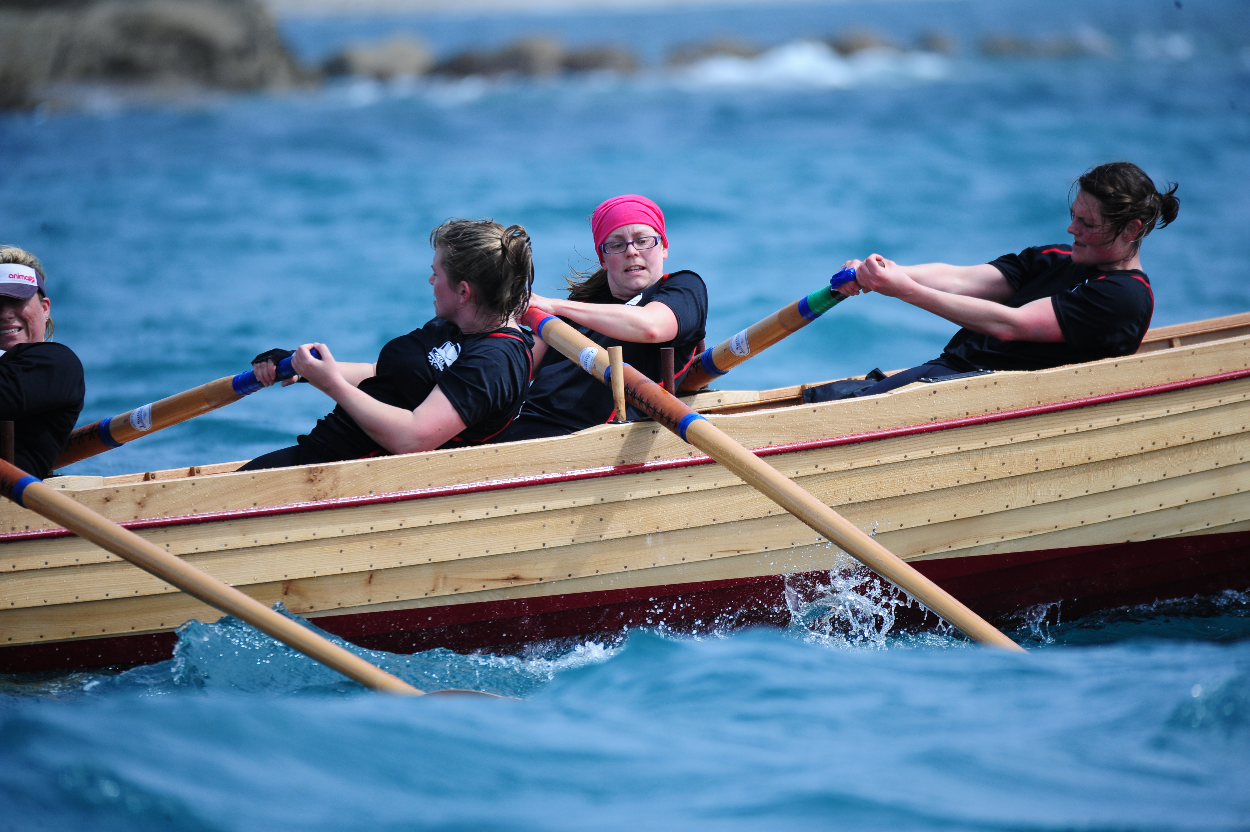 Active Women rowing